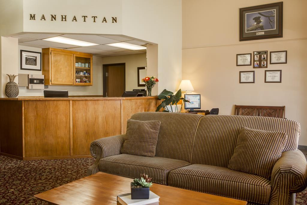Super 8 By Wyndham Manhattan Ks Экстерьер фото